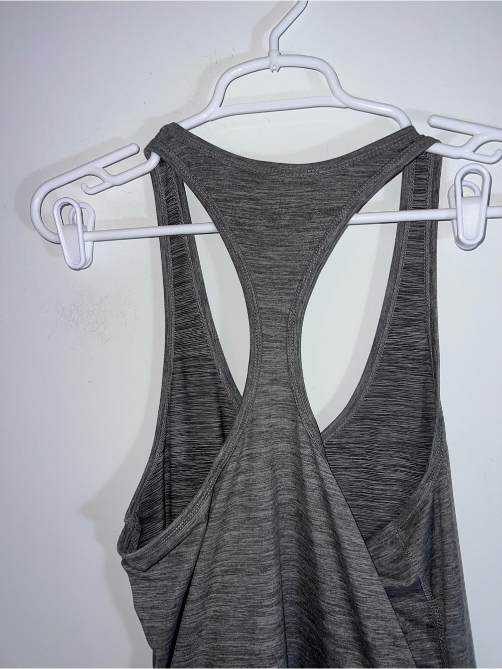 Vuori Lux Harem Jumpsuit
Sleeveless Lightweight Heather
Gray Medium xs - Picture 14 of 16